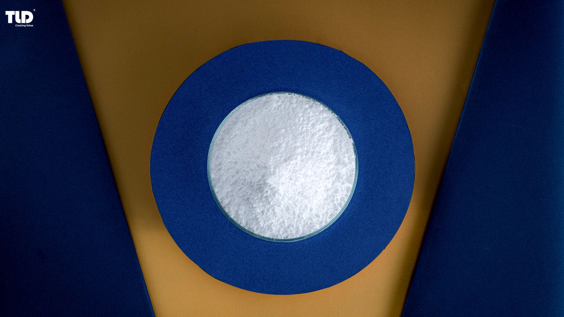 Calcium stearate improves the flow of materials