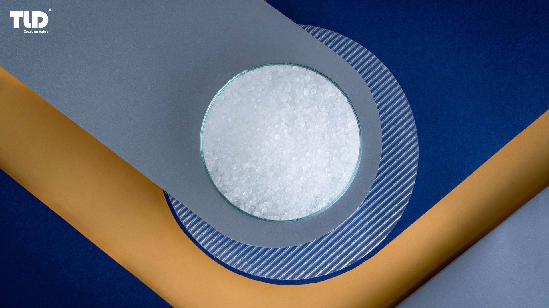 LLDPE resin - a flexible and durable material, widely used in extrusion moulding various plastic products.