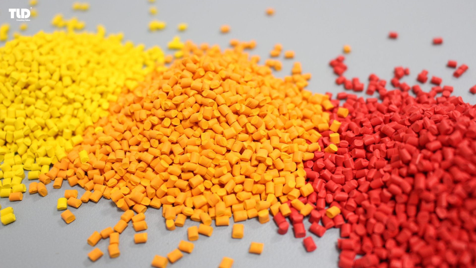 Plastic masterbatch for diverse applications