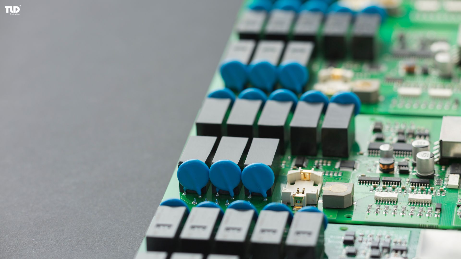 Injection-molded plastic parts for electrical applications