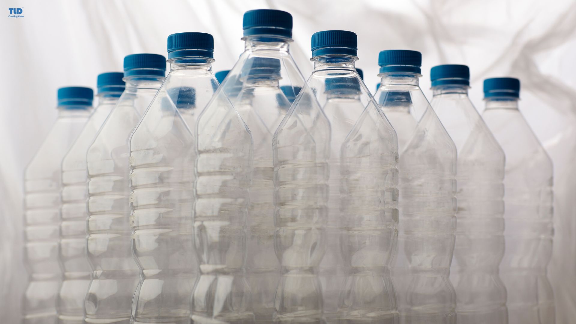 Lithium stearate improves processing and surface quality in plastics