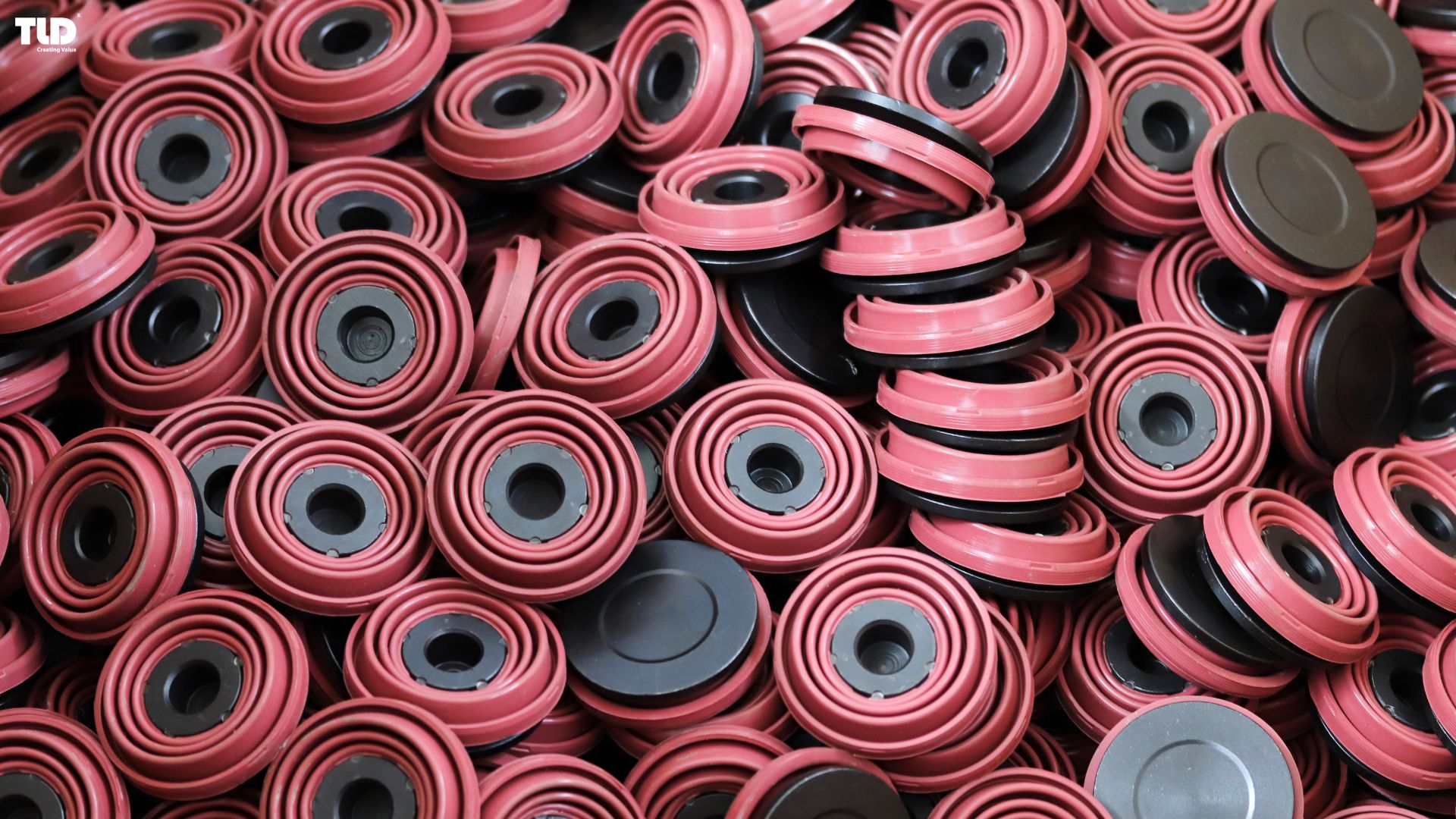 In rubber manufacturing, this pigment helps maintain consistent color and improves pigment dispersion during processing