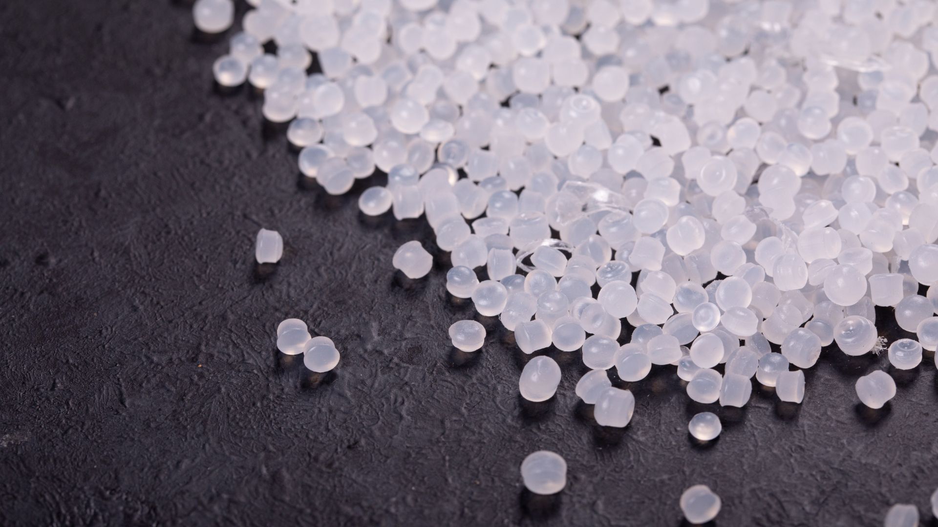 PE resin with a variable crystalline structure